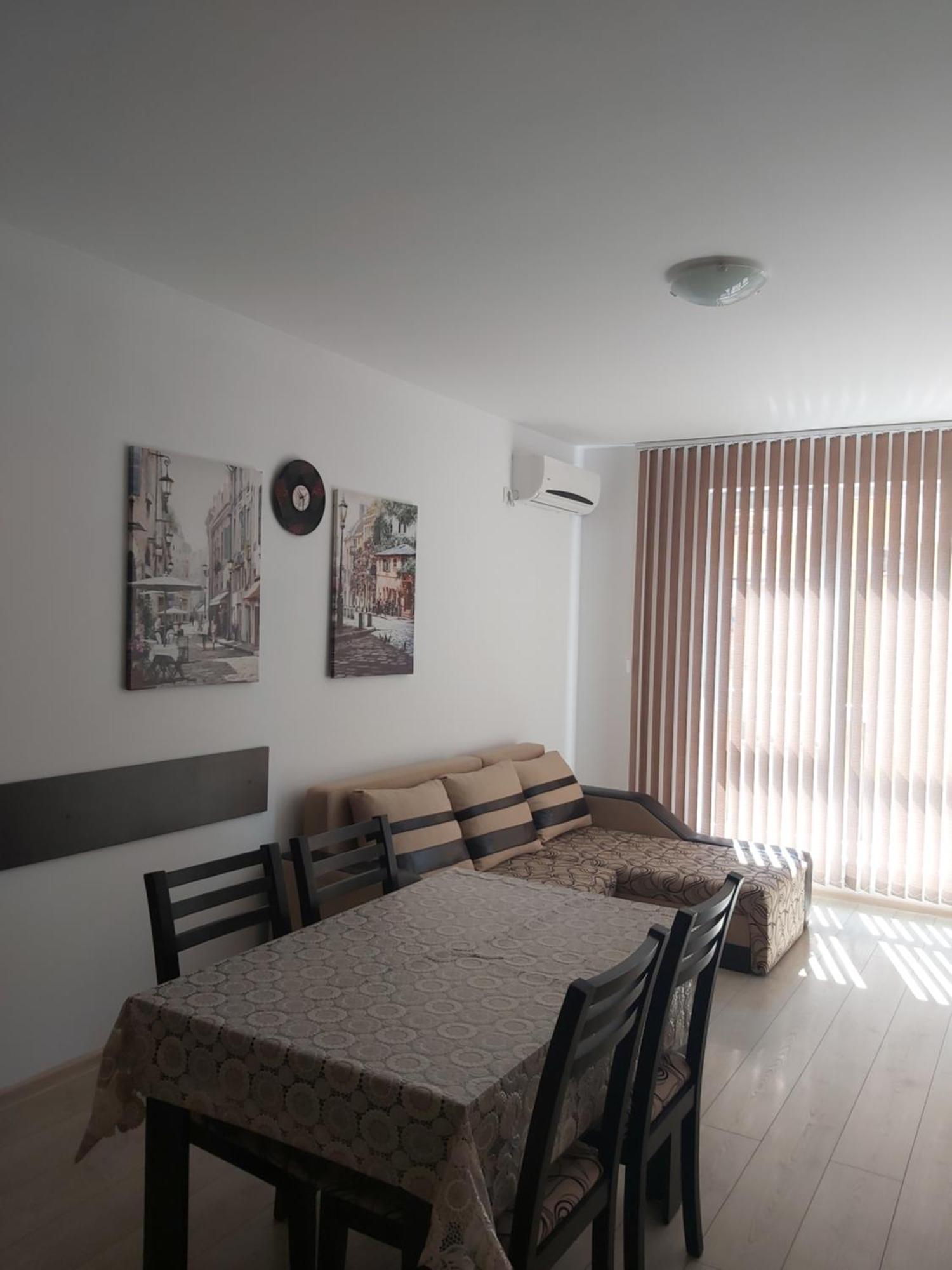 Apartments Vesi&Gery Pomorie Exterior foto