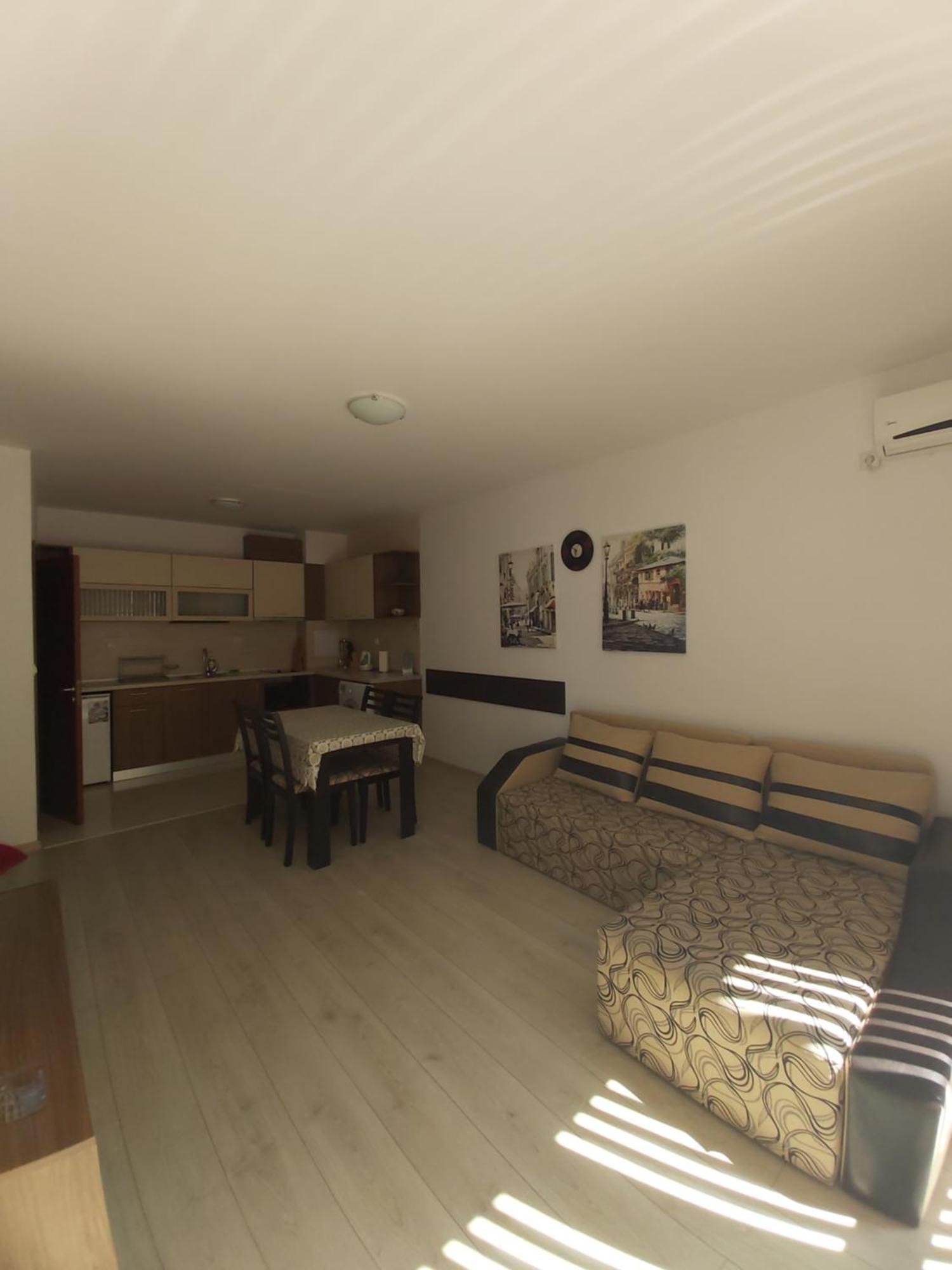 Apartments Vesi&Gery Pomorie Exterior foto